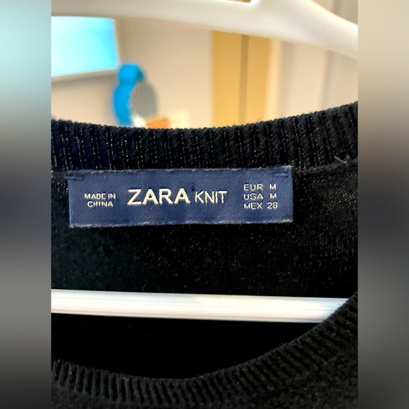 Zara medium knit sweater - pearl cuff detail - Picture 2 of 5